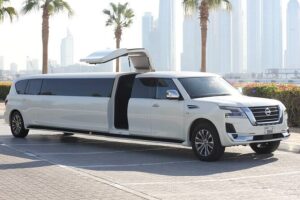 How Much Does It Cost to Rent a Limousine in Dubai